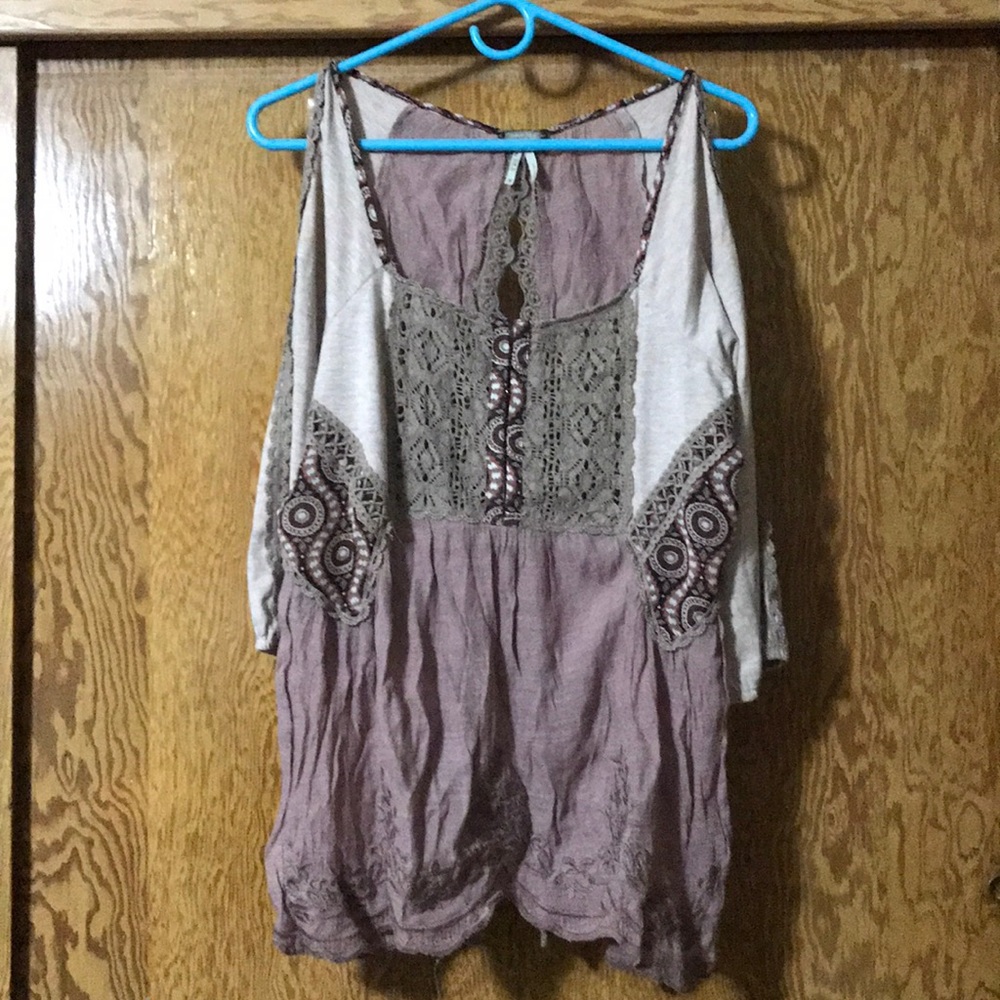 GIMMICKS top. chiffon, lace, and embroidered